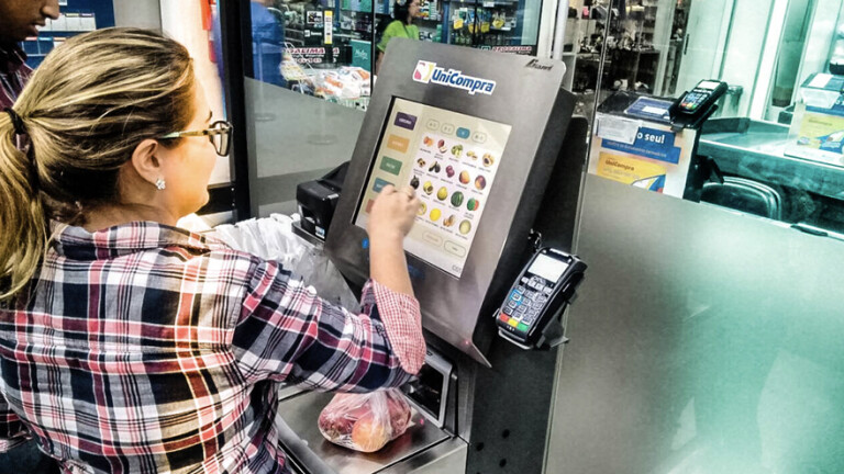 SelfCheckout da CISS é lançado com sucesso na Rede Unicompra