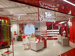 KitKat inaugura loja conceito em São Paulo com sistema da CISS